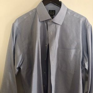 Men’s JOS A Bank long sleeve dress shirt